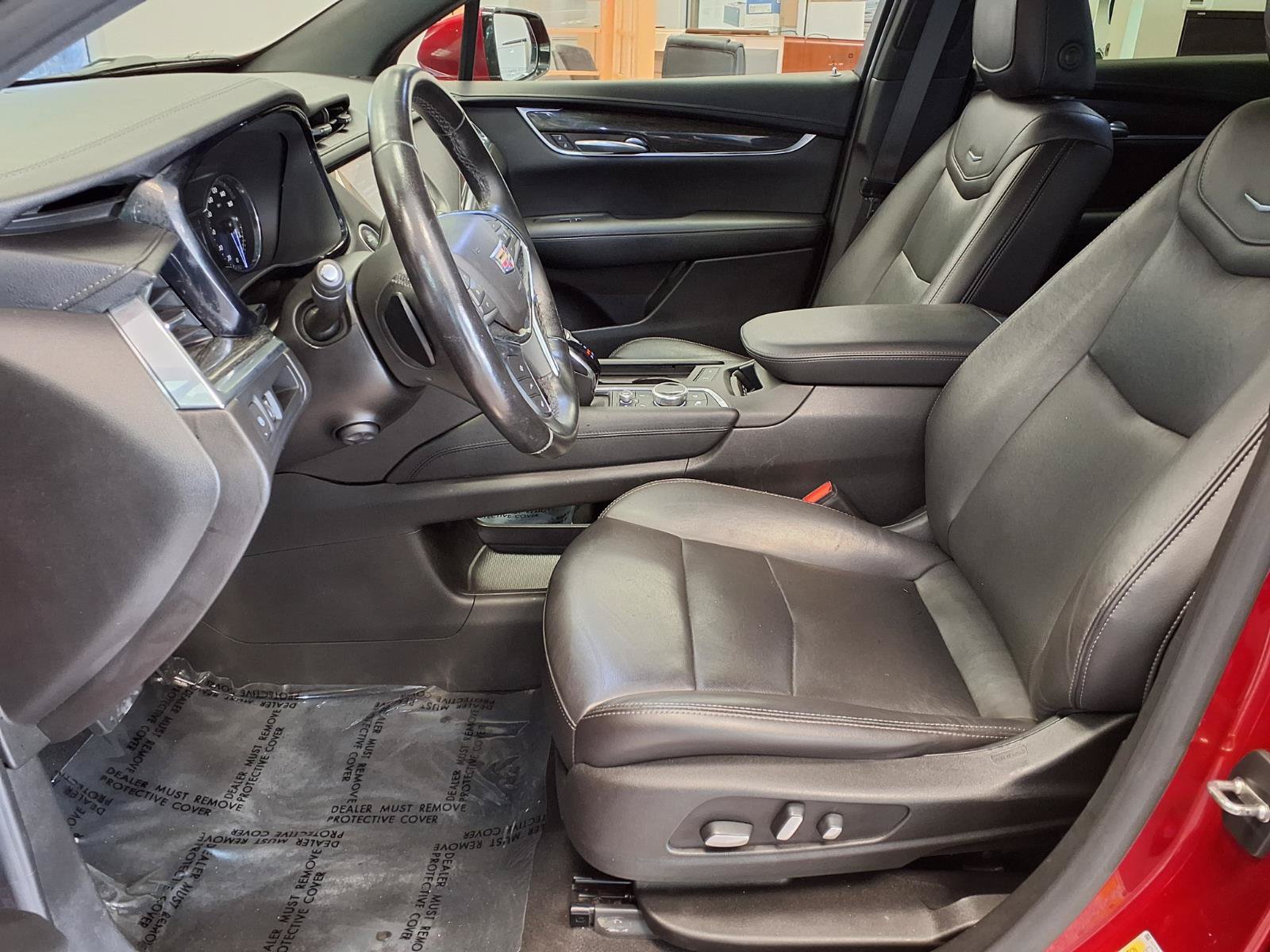Used 2021 Cadillac XT5 Premium Luxury FWD image 21