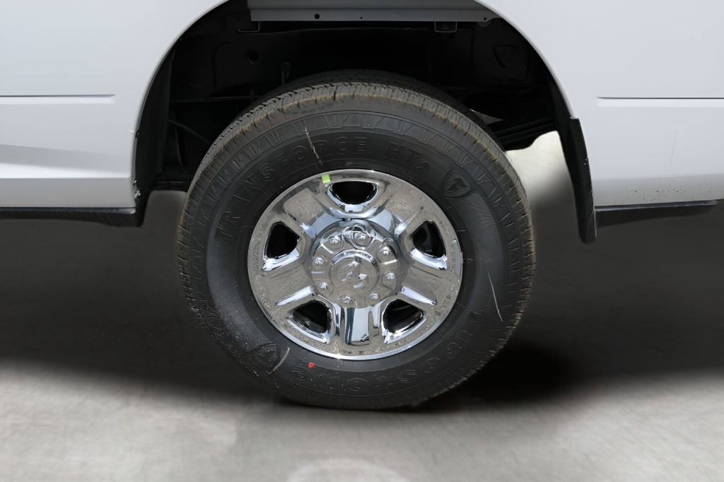 New 2026 RAM 3500 Tradesman AWD/4WD image 9