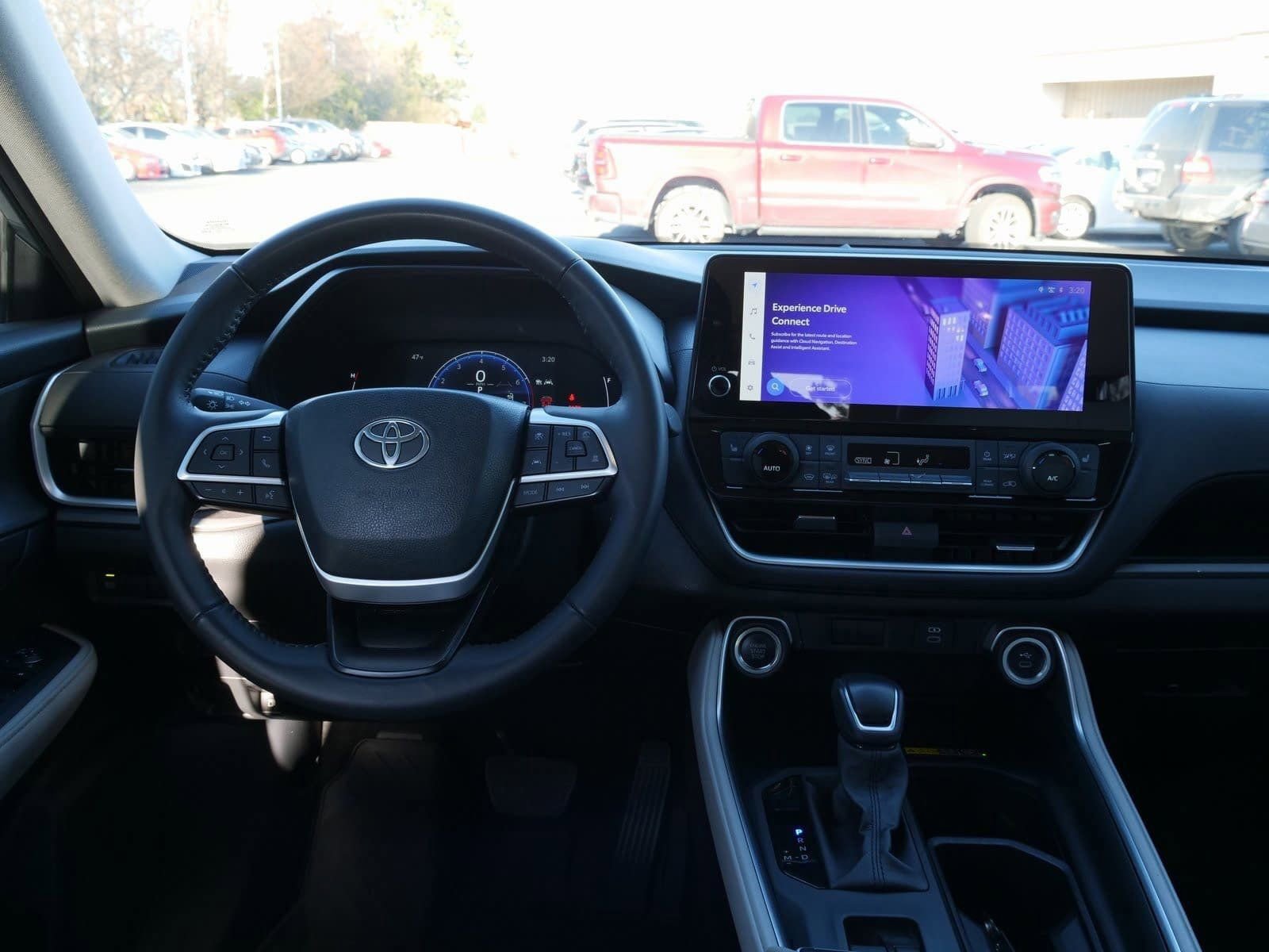 Used 2025 Toyota Grand Highlander AWD image 22