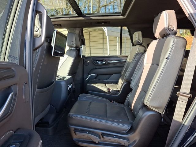 Used 2022 GMC Yukon Denali w/ Denali Premium Package AWD/4WD image 10