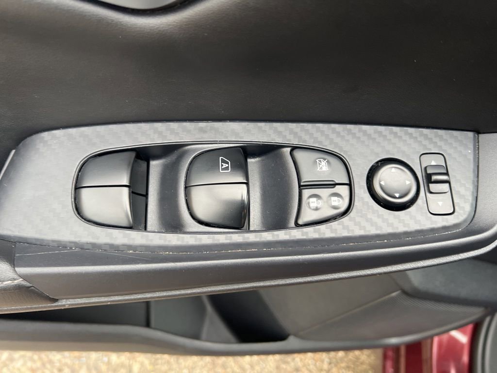 Certified 2024 Nissan Sentra SV image 46