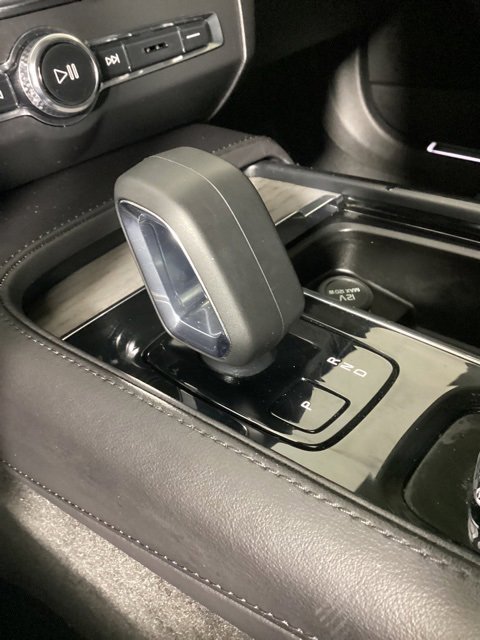 Certified 2023 Volvo S90 B6 Plus w/ Protection Package Premier image 26