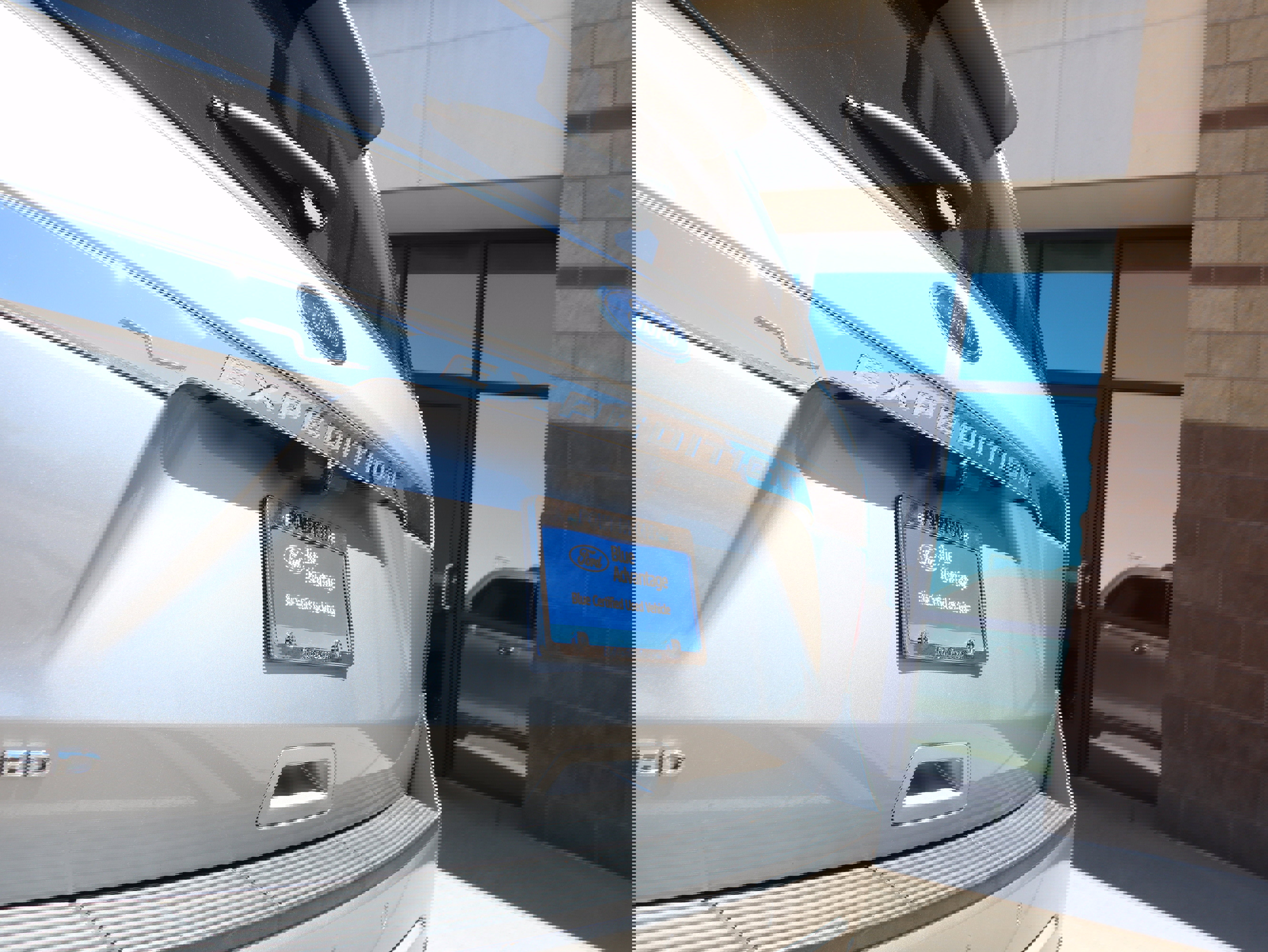 Certified 2021 Ford Expedition Limited AWD/4WD image 19