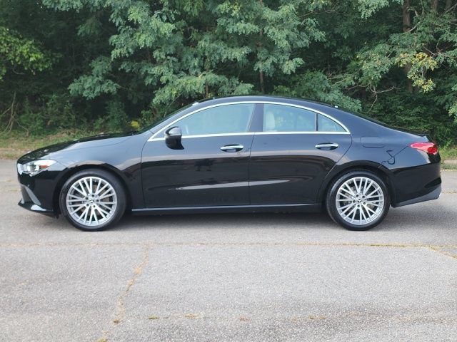 Used 2022 Mercedes-Benz CLA 250 image 2