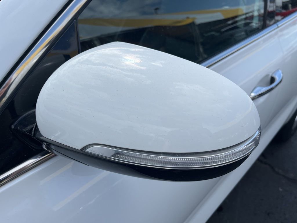 Used 2017 Kia Sorento LX w/ LX Convenience Package AWD/4WD image 14