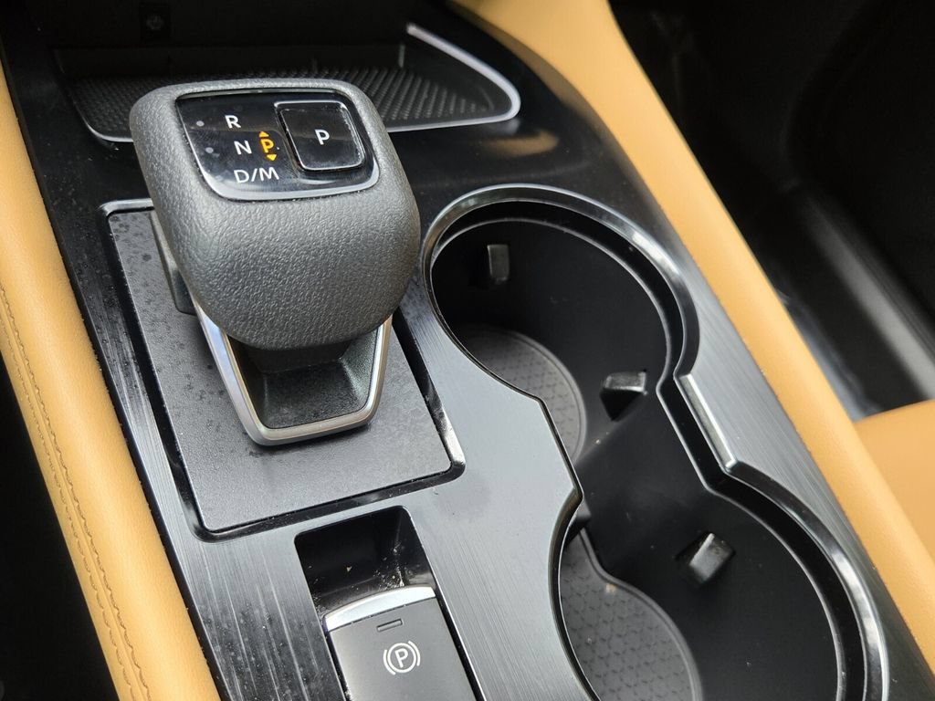 Used 2021 Nissan Rogue Platinum FWD image 19