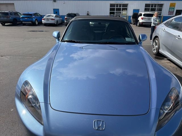 Used 2005 Honda S2000 image 3
