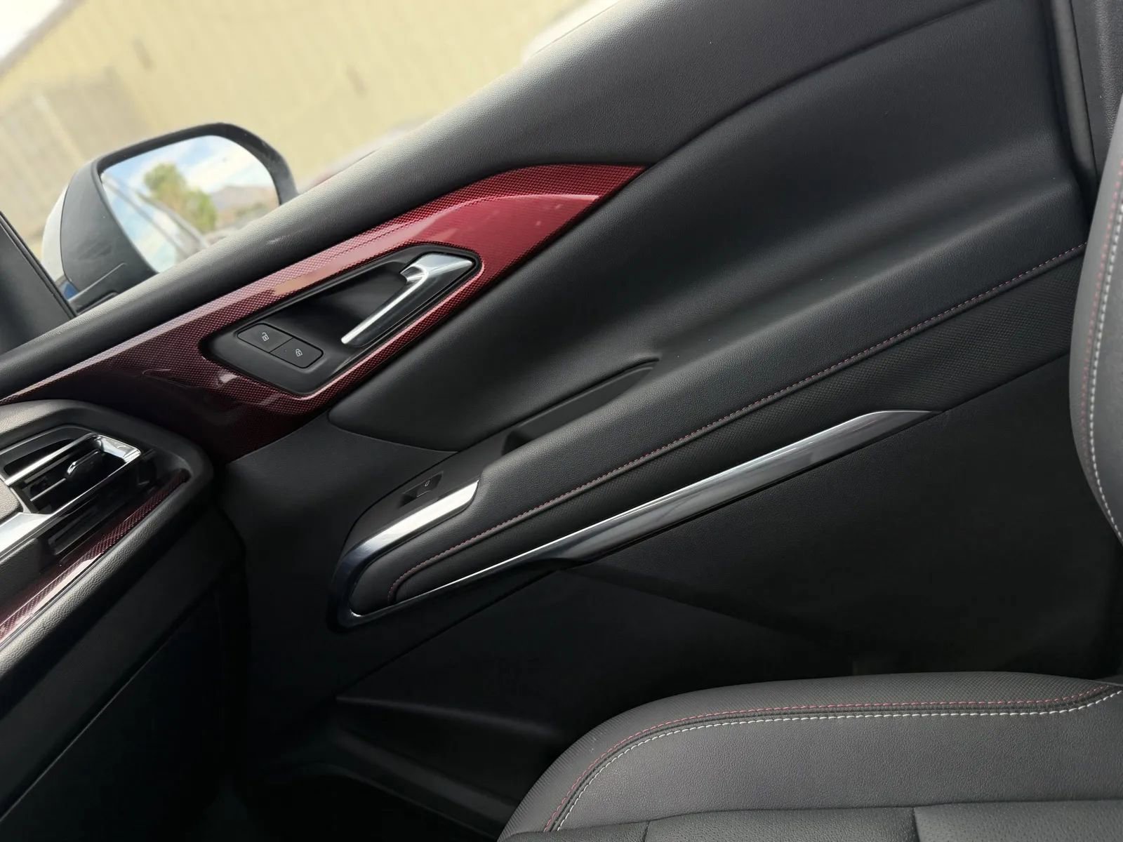 Used 2025 Chevrolet Traverse Z71 w/ Driver Confidence Package AWD/4WD image 39