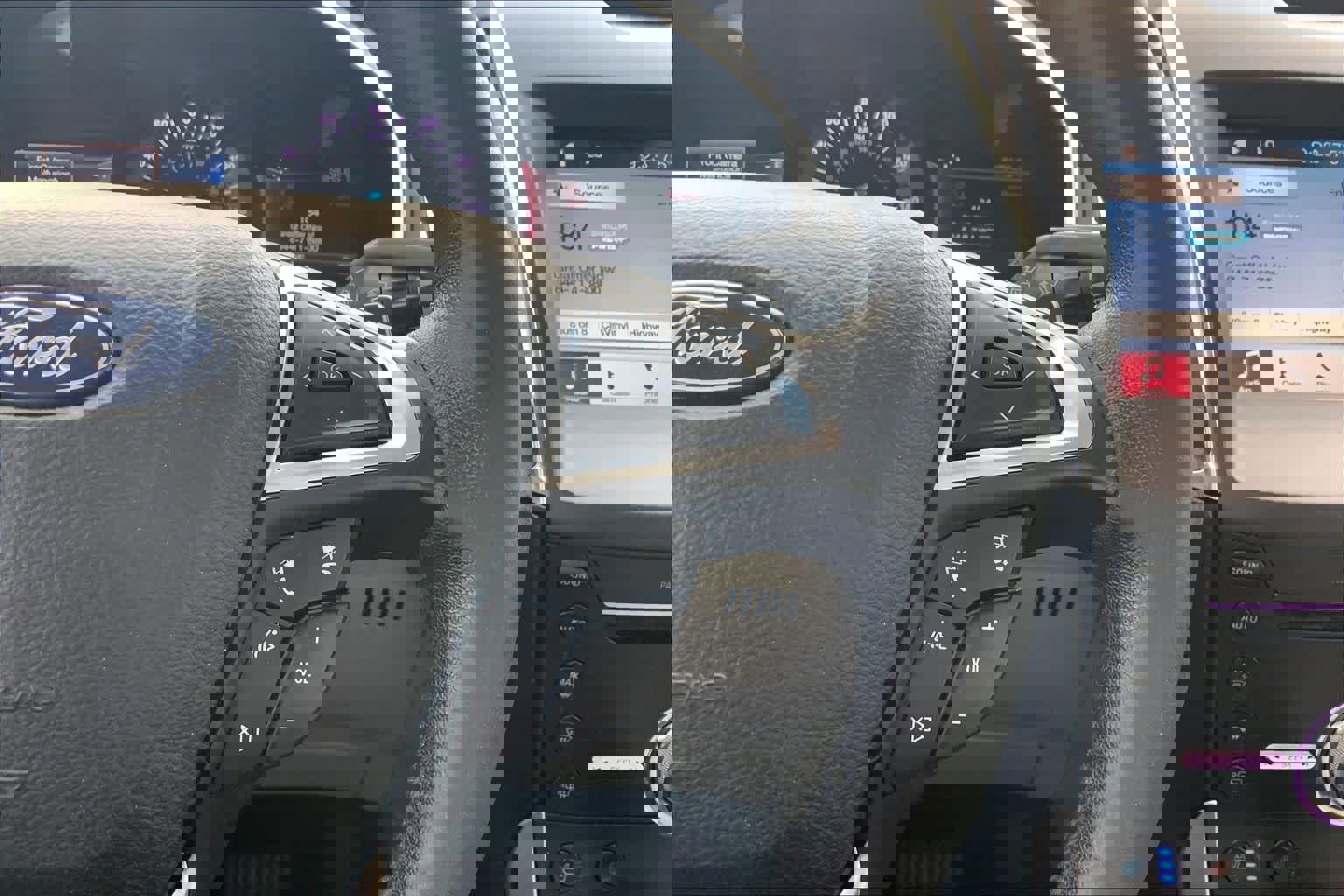 Used 2018 Ford Edge Titanium w/ Equipment Group 301A image 25