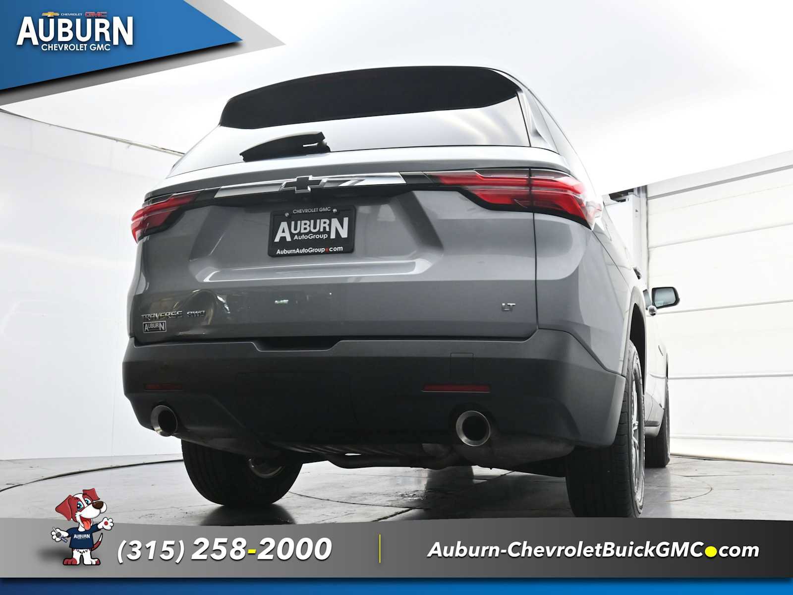 Used 2023 Chevrolet Traverse LT AWD/4WD image 25