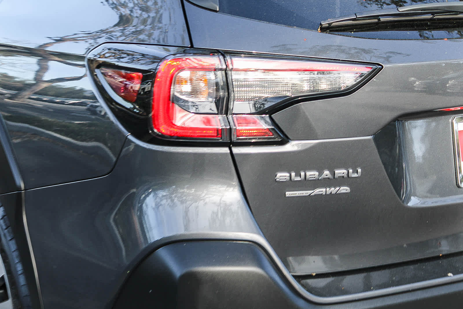 Certified 2024 Subaru Outback Premium image 7