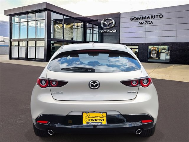 New 2025 MAZDA MAZDA3 2.5 S Hatchback w/ Premium Pkg image 4