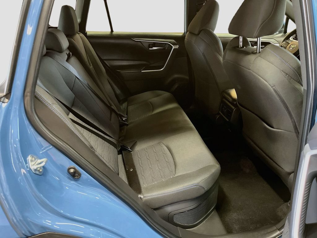 Used 2024 Toyota RAV4 SE AWD/4WD image 25