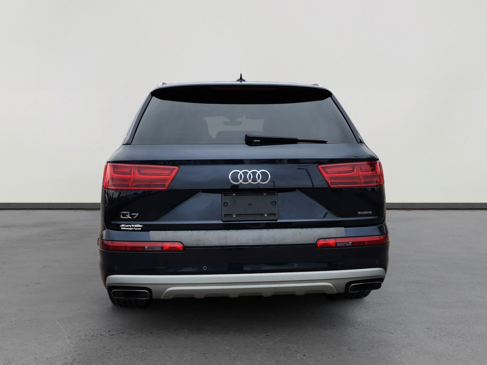 Used 2017 Audi Q7 2.0T Premium Plus w/ Premium Plus Package image 4