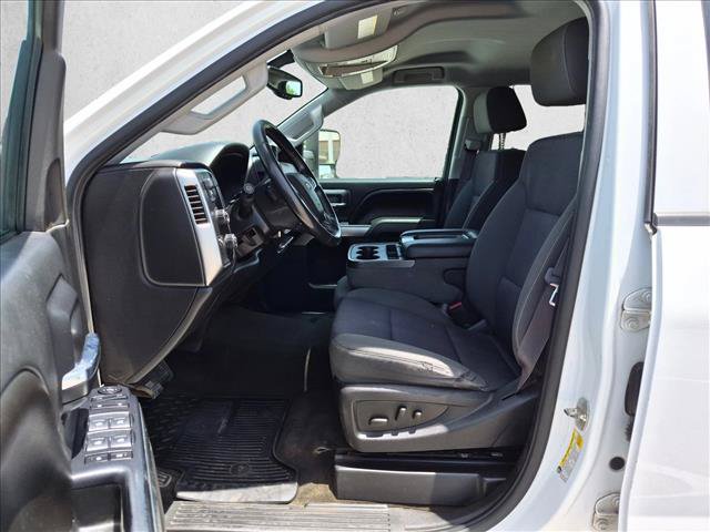 Used 2015 Chevrolet Silverado 2500 LT AWD/4WD image 16