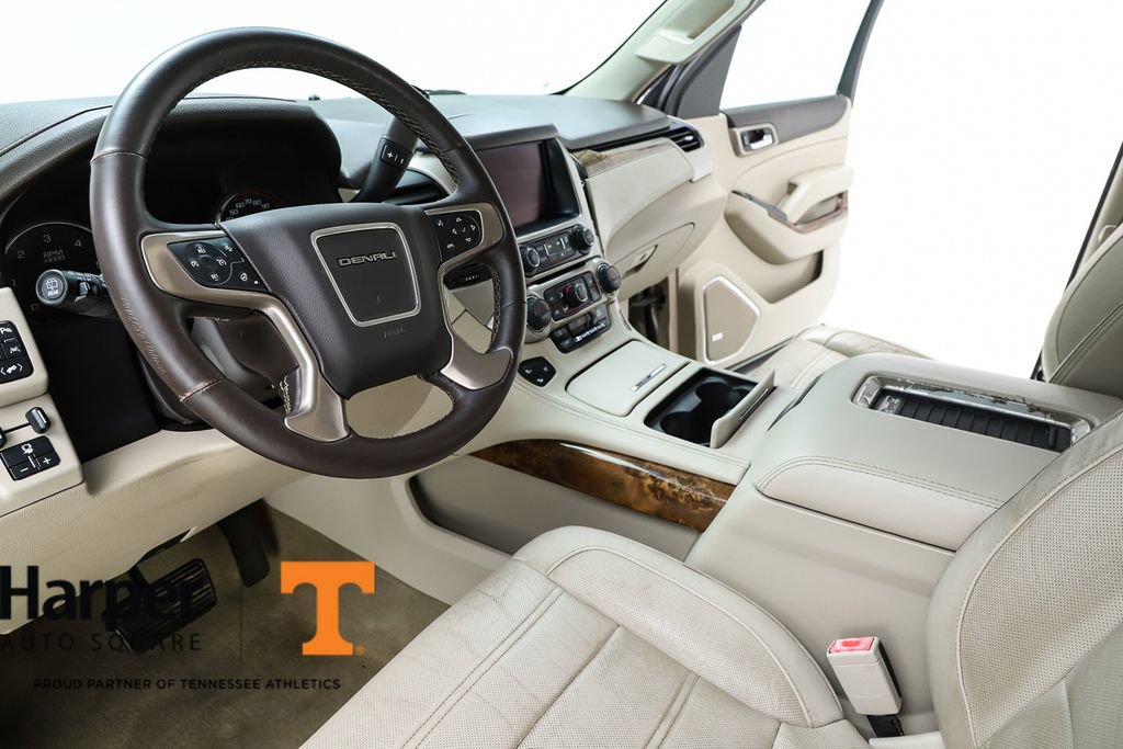 Used 2016 GMC Yukon XL Denali w/ Open Road Package image 19