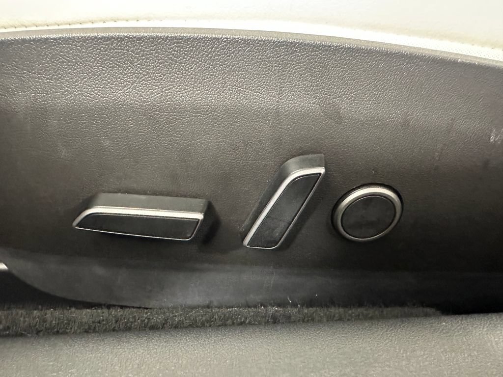 Used 2023 Tesla Model 3 Long Range AWD/4WD image 21