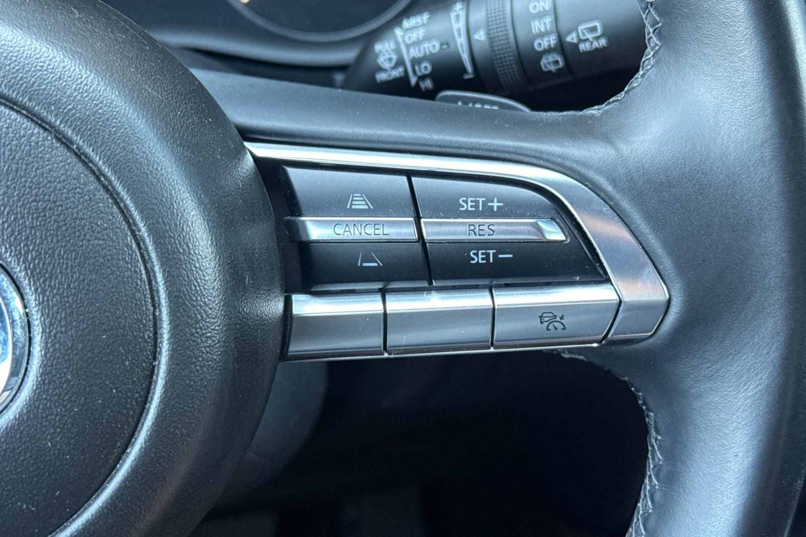 Used 2022 MAZDA CX-30 AWD 2.5 S w/ Premium Package image 37