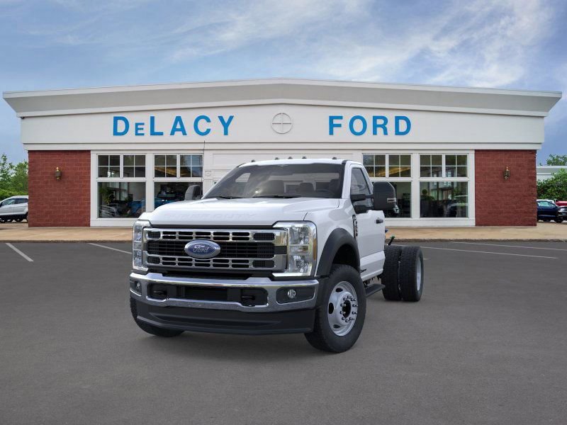 New 2025 Ford F550 4x4 Regular Cab Super Duty image 3