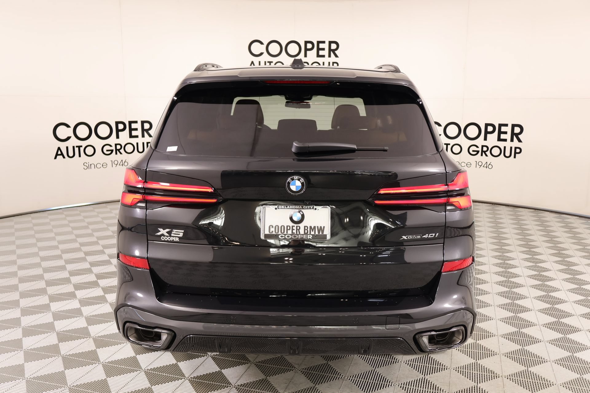 New 2026 BMW X5 xDrive40i w/ M Sport Package AWD/4WD image 22