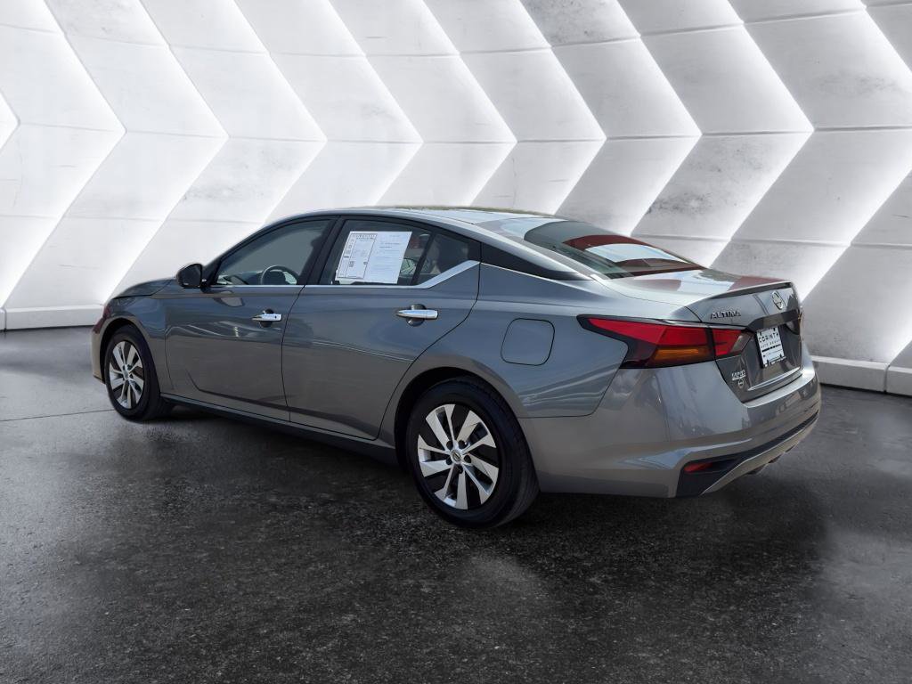 Used 2023 Nissan Altima 2.5 S FWD image 5