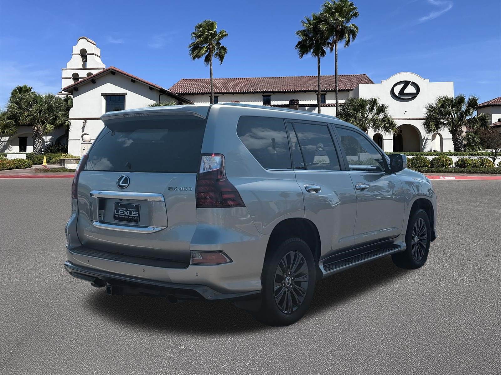 Used 2021 Lexus GX 460 Premium AWD/4WD image 2