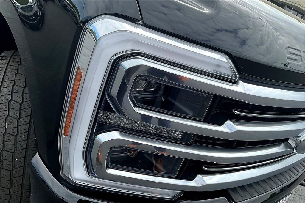 Used 2025 Ford F250 Platinum AWD/4WD image 33