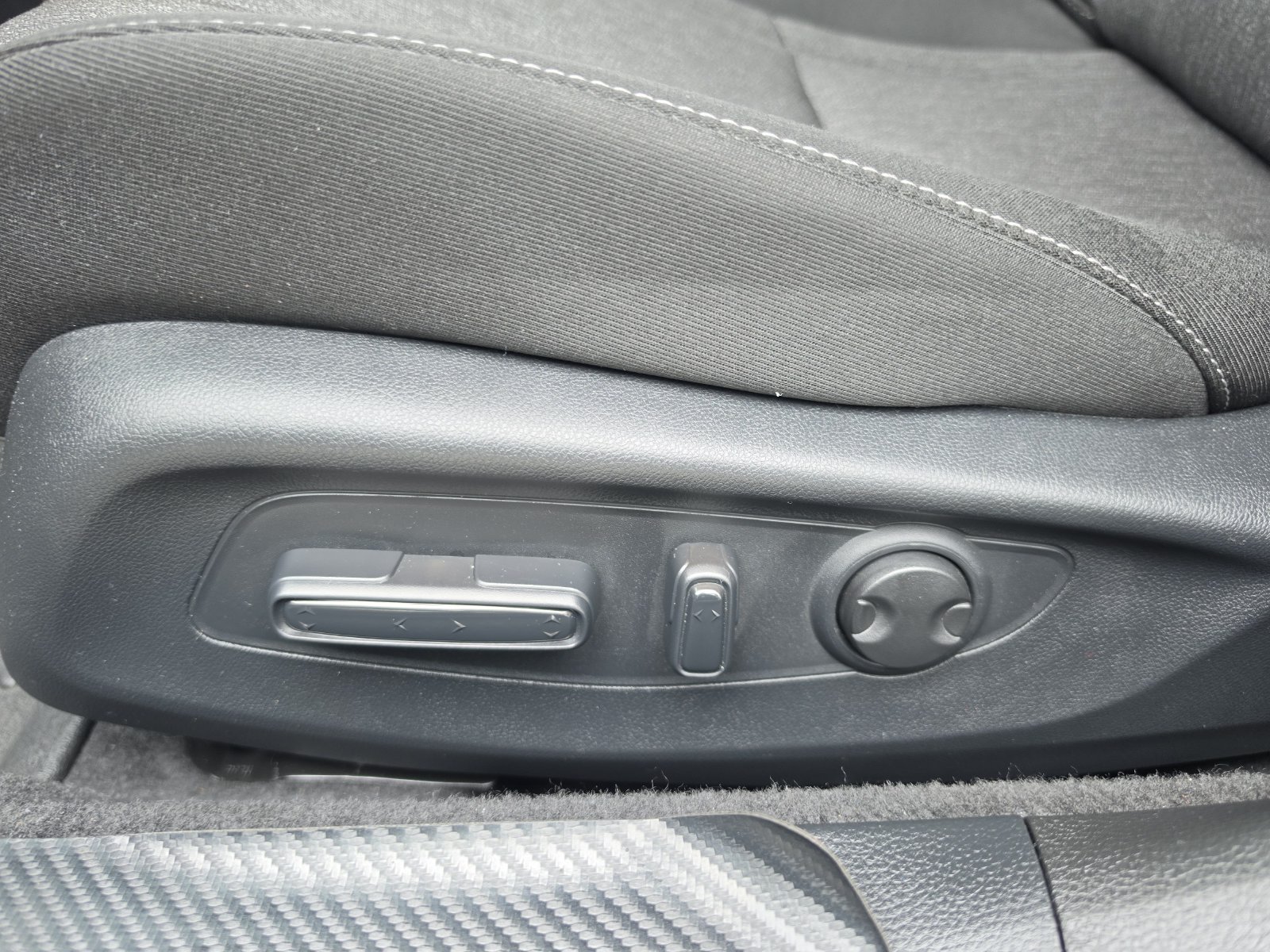 Used 2024 Honda Accord EX image 10