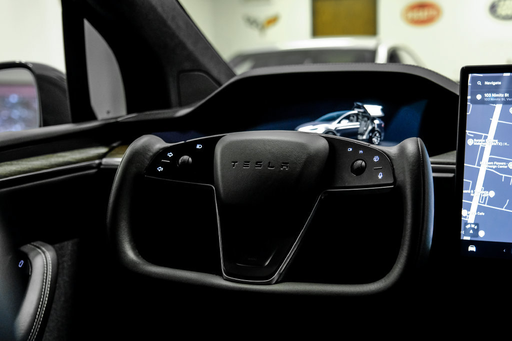 Used 2022 Tesla Model X AWD/4WD image 19