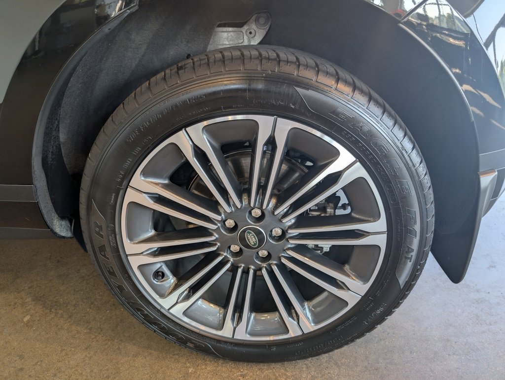 Used 2025 Land Rover Range Rover Evoque S image 10