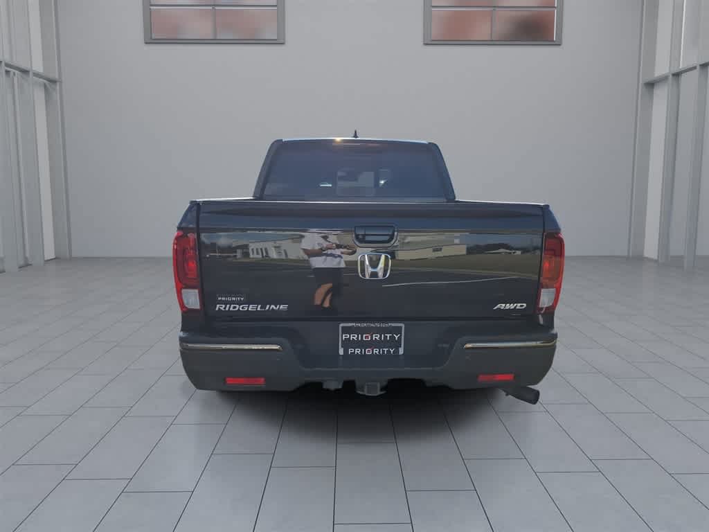 Used 2017 Honda Ridgeline Black Edition image 8