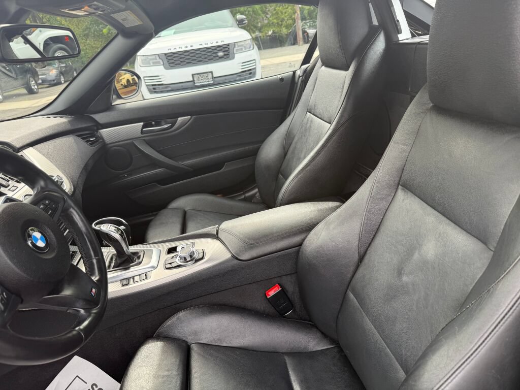 Used 2013 BMW Z4 sDrive28i RWD image 18