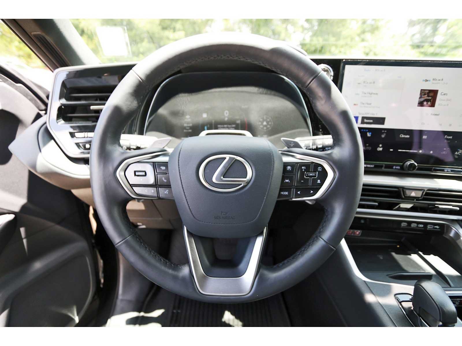 Used 2025 Lexus TX 350 AWD w/ Technology Package image 14