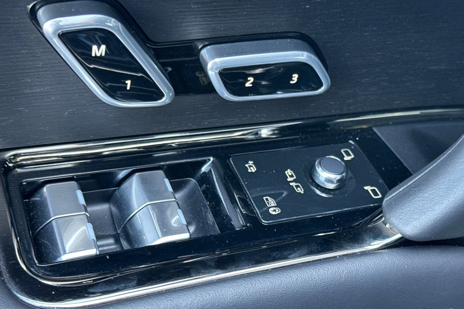 Certified 2023 Land Rover Range Rover Sport SE image 11