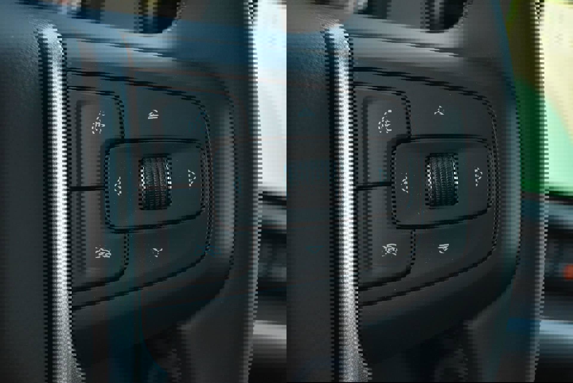 New 2026 GMC Sierra 1500 SLT w/ SLT Premium Package image 22