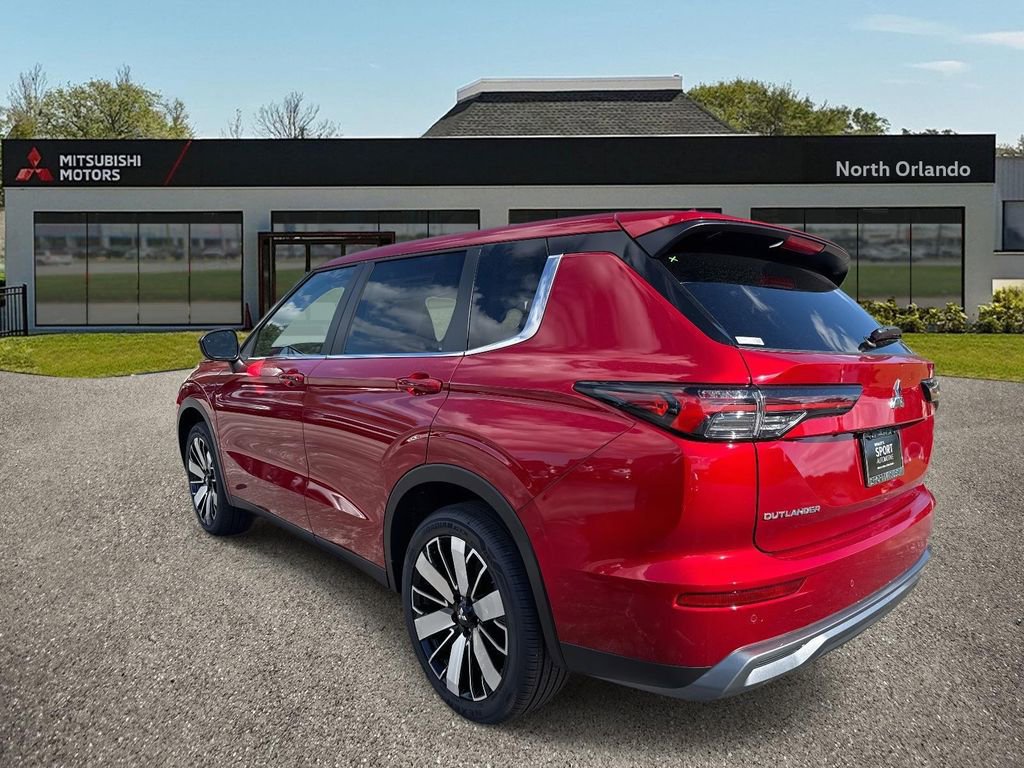 New 2025 Mitsubishi Outlander SE image 5