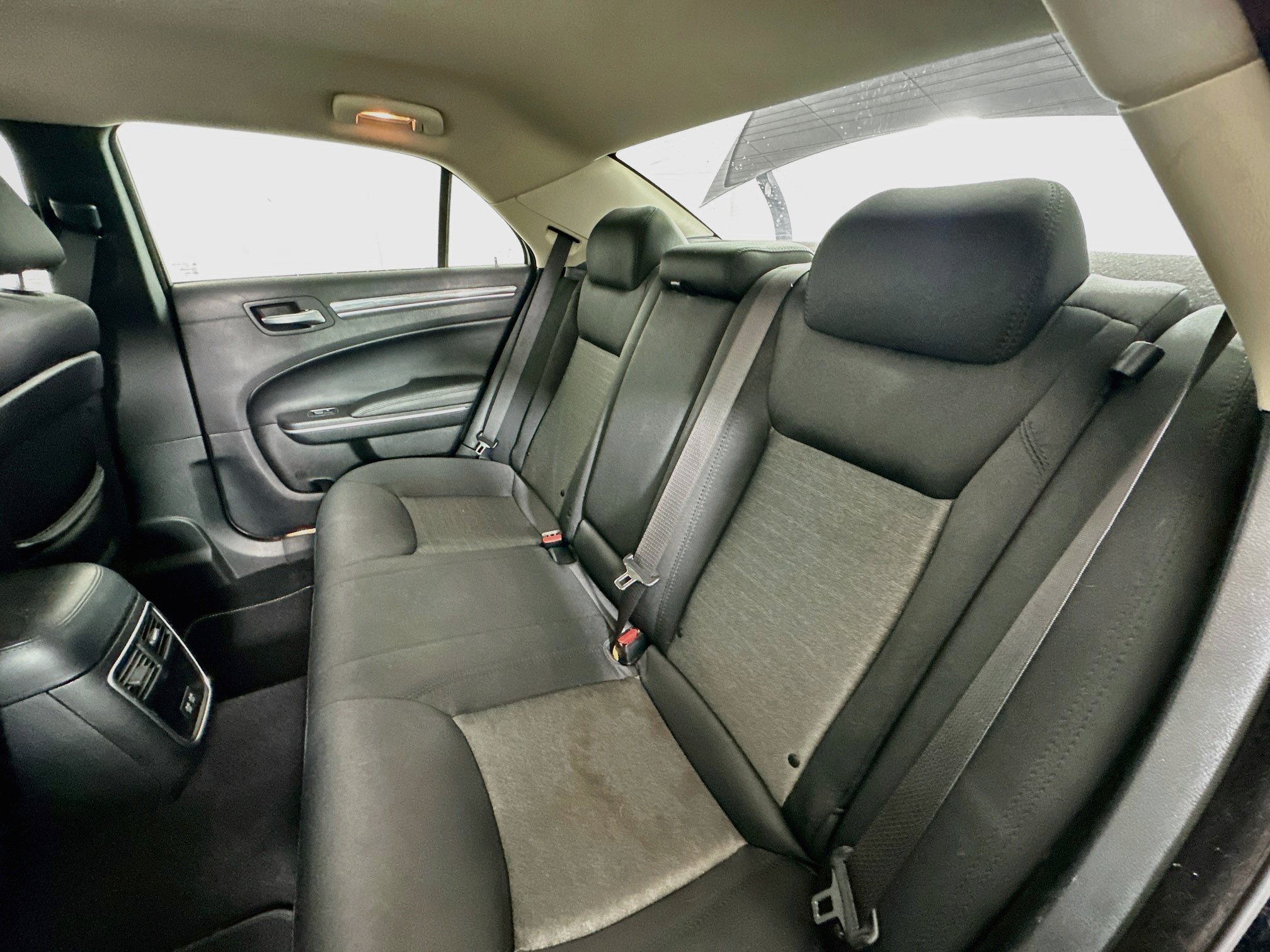 Used 2019 Chrysler 300 Touring w/ Sport Appearance Package RWD image 25