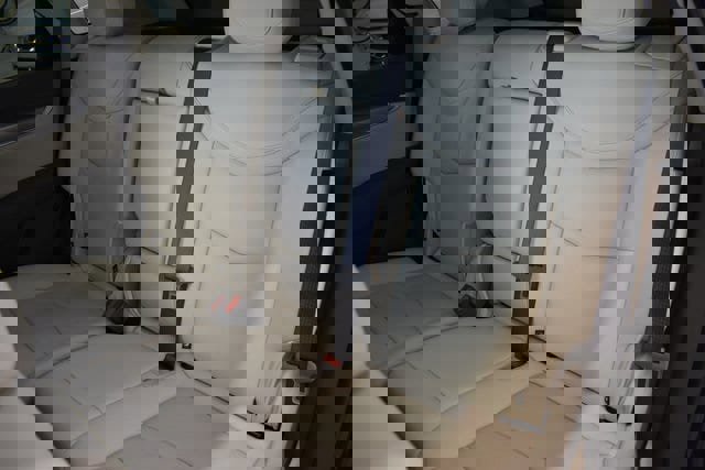 Used 2021 Cadillac XT5 Premium Luxury image 7