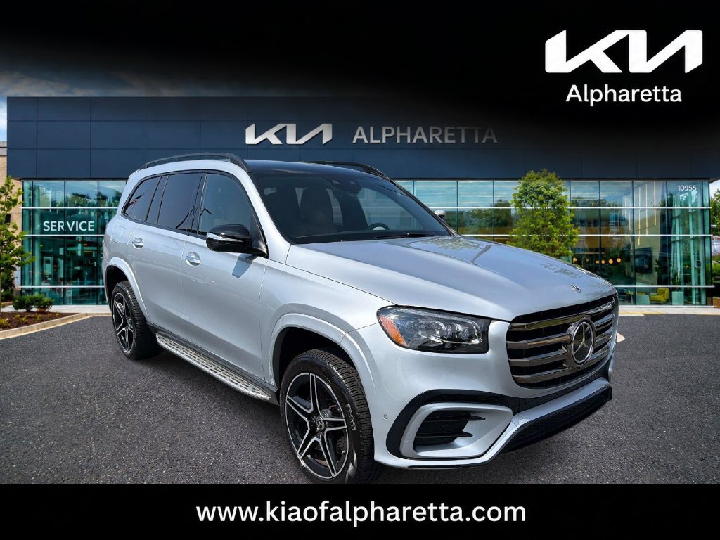Used 2025 Mercedes-Benz GLS 450 4MATIC image 1