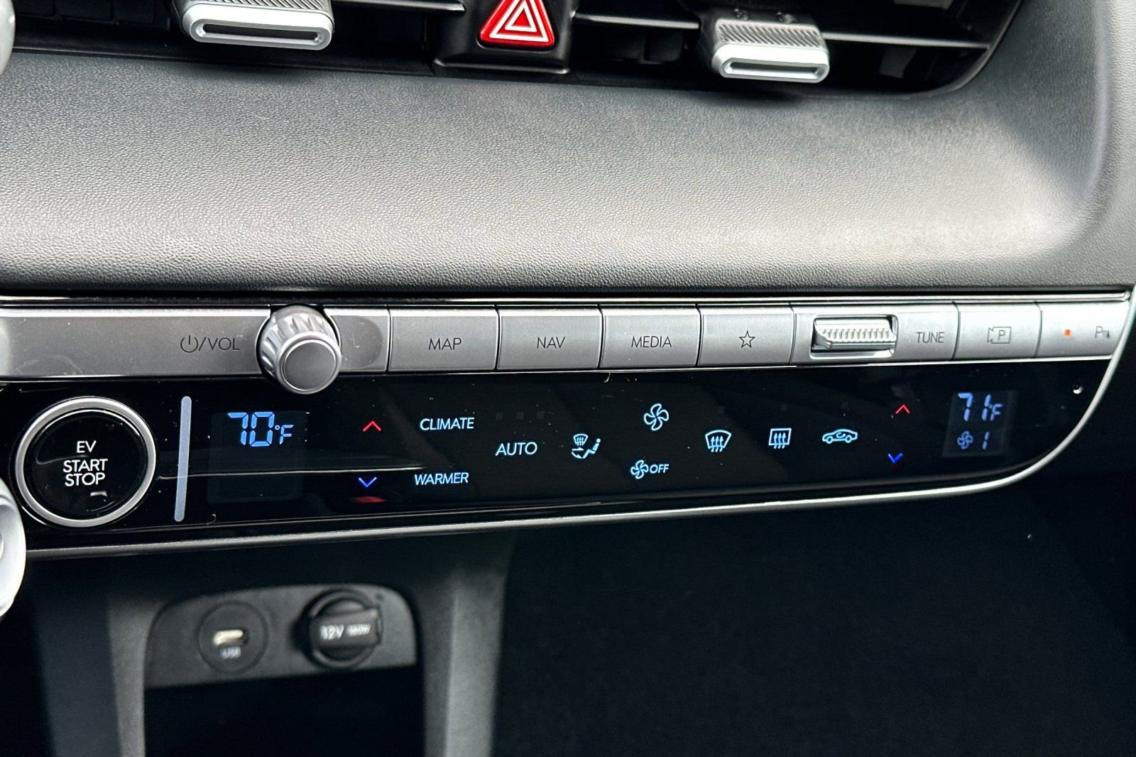 Used 2024 Hyundai Ioniq 5 SEL image 22