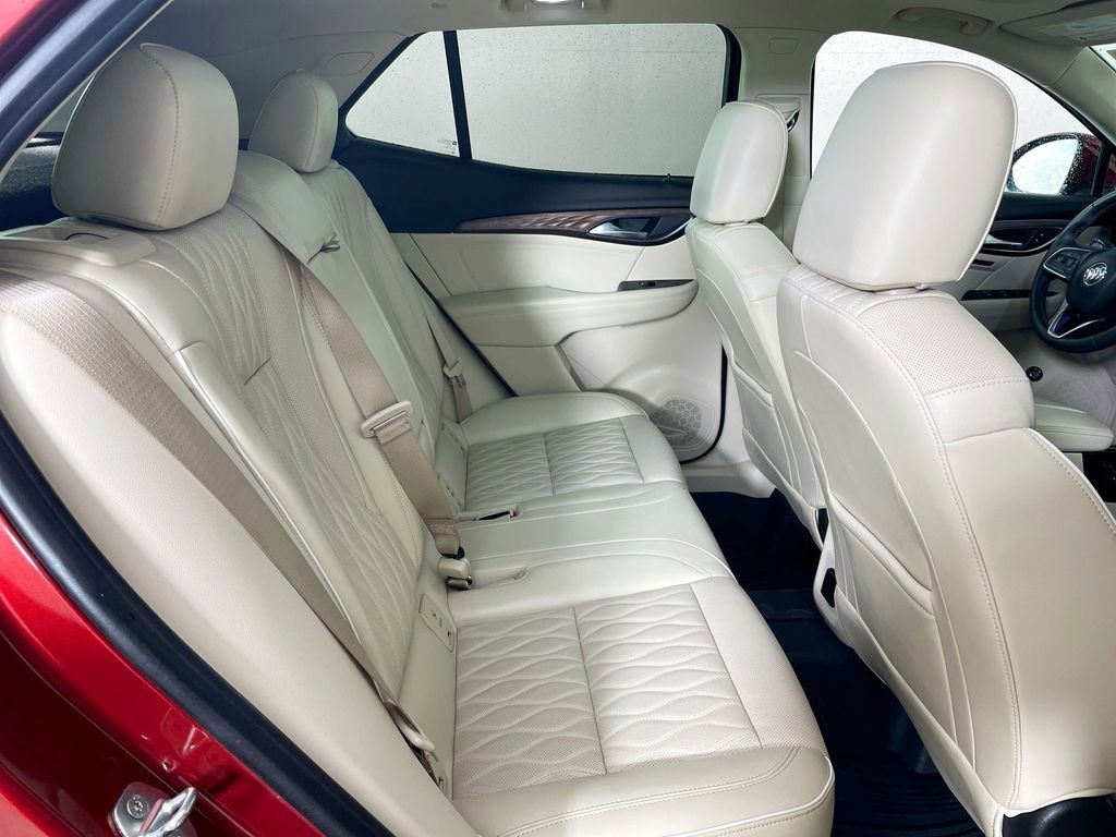 Used 2022 Buick Envision Avenir w/ Premium Seat Package image 32