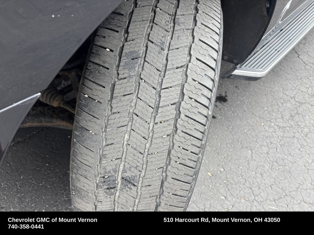 Used 2020 Ford Expedition XLT w/ Equipment Group 202A AWD/4WD image 32