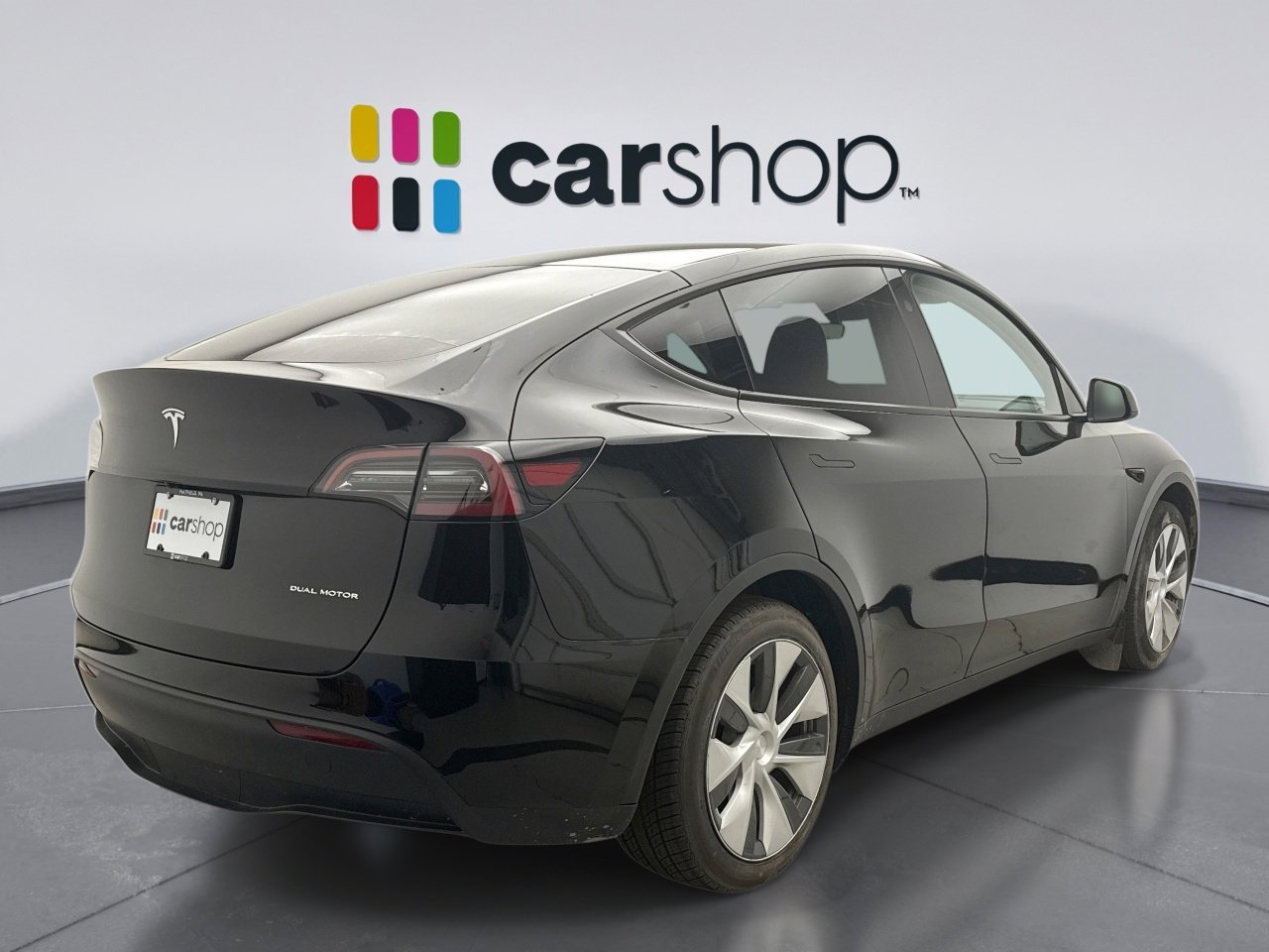 Used 2023 Tesla Model Y Long Range AWD/4WD image 4
