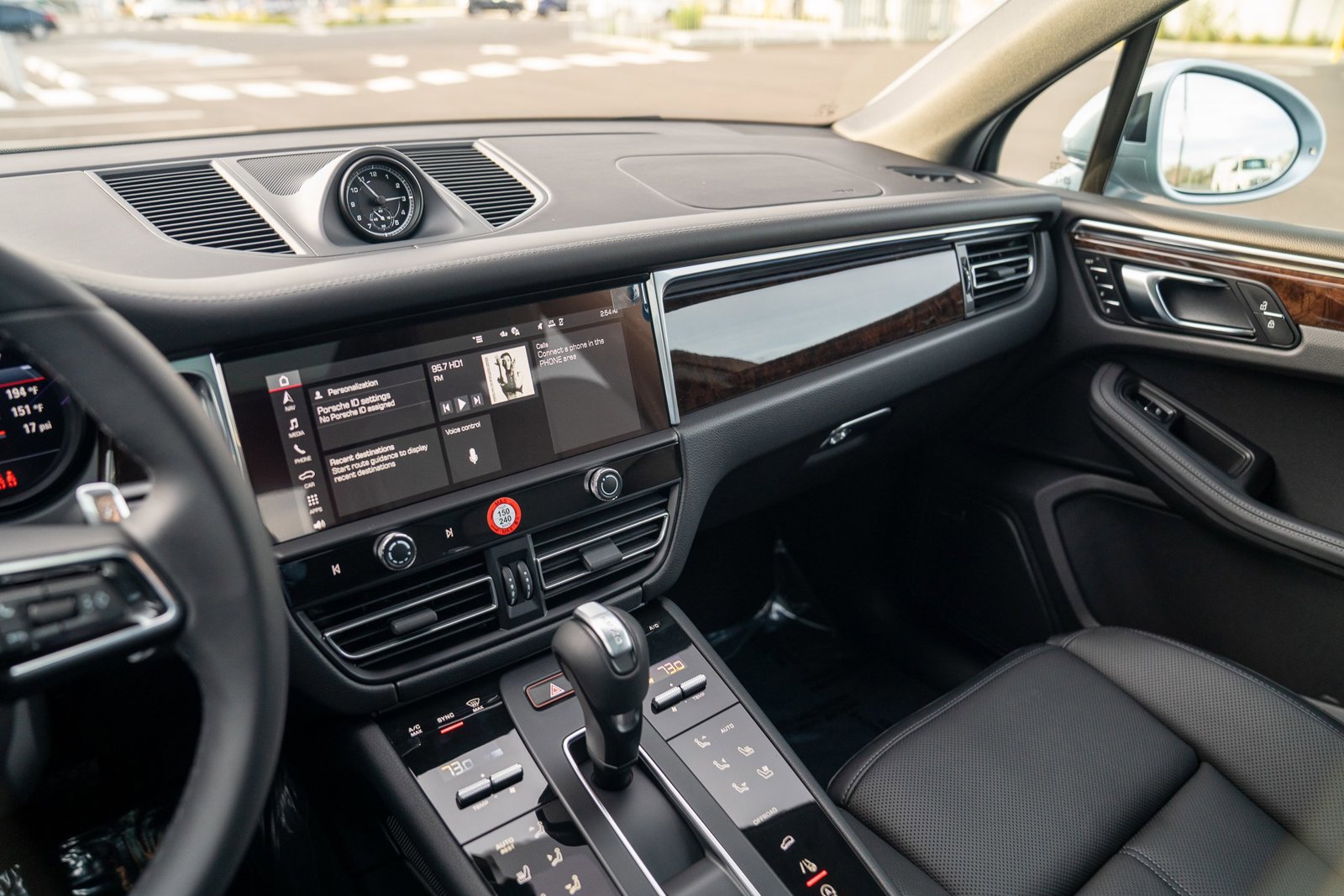 New 2026 Porsche Macan S image 16