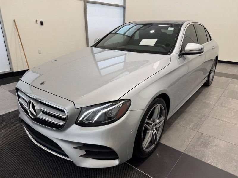 Used 2018 Mercedes-Benz E 400 4MATIC Sedan image 6