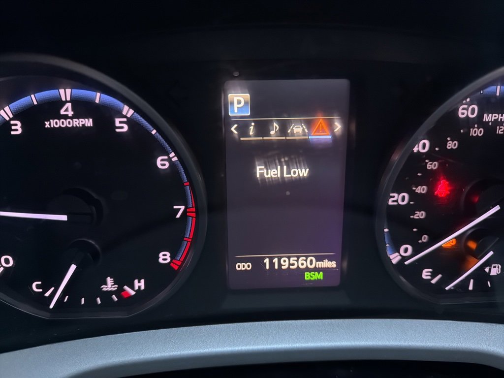 Used 2018 Toyota RAV4 Adventure image 28