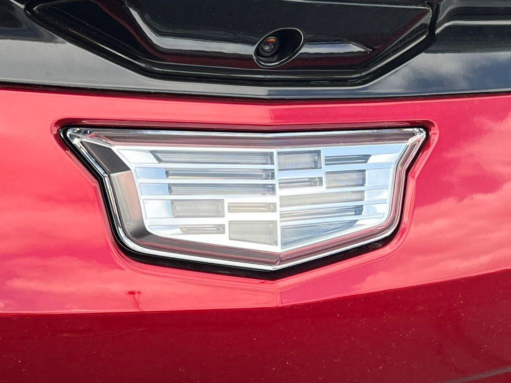 New 2026 Cadillac Optiq Sport 1 w/ LPO, Floor Liner Package AWD/4WD image 12