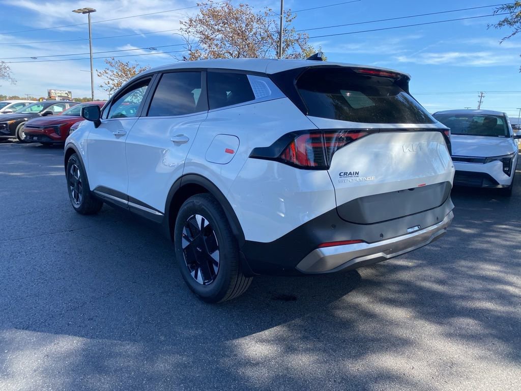 New 2026 Kia Sportage LX FWD image 5