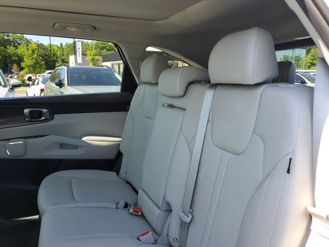 New 2026 Kia Sorento S FWD image 10