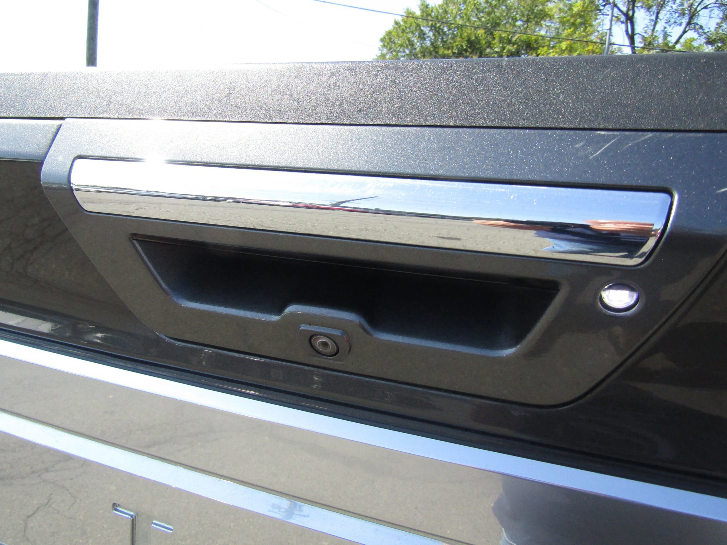 Used 2015 Ford F150 Platinum w/ Technology Package image 37